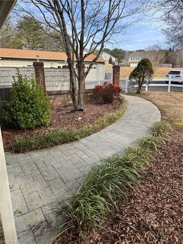 1695 Mizpah Church Road, Rural Hall, NC 27045