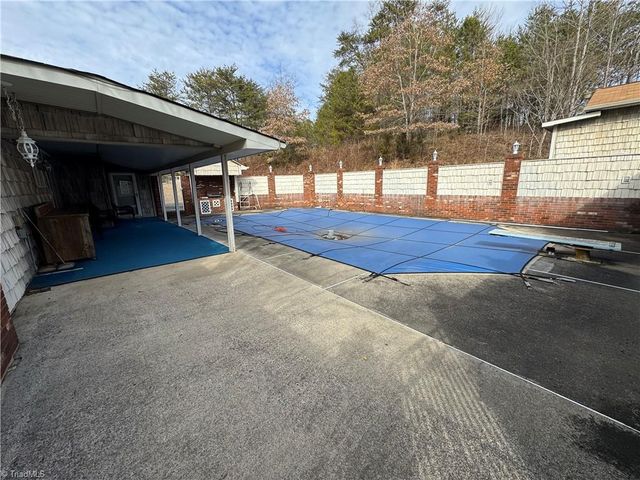 1695 Mizpah Church Road, Rural Hall, NC 27045