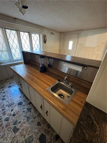 1695 Mizpah Church Road, Rural Hall, NC 27045