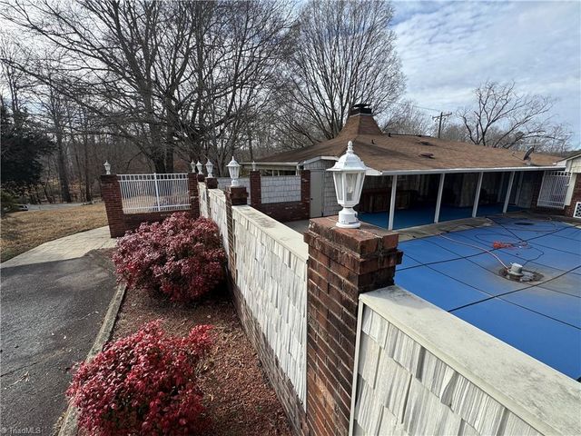 1695 Mizpah Church Road, Rural Hall, NC 27045