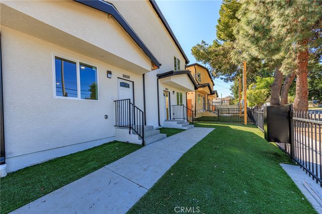 1642 Murchison St, Los Angeles, CA 90033