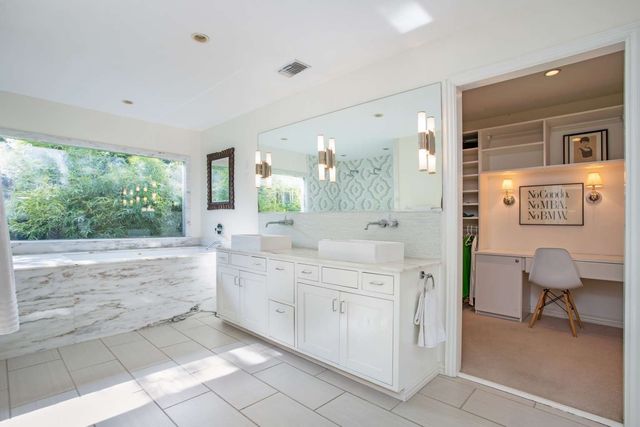 4641 Belclaire Avenue, Highland Park, TX 75209