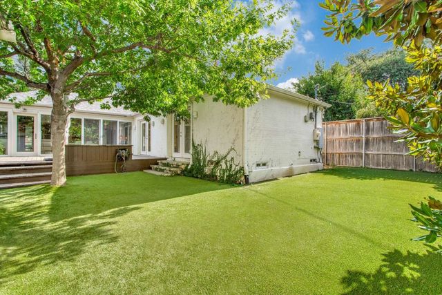 4641 Belclaire Avenue, Highland Park, TX 75209