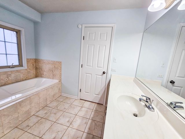 2305 Hillcrest Lane, Lowell, IN 46356