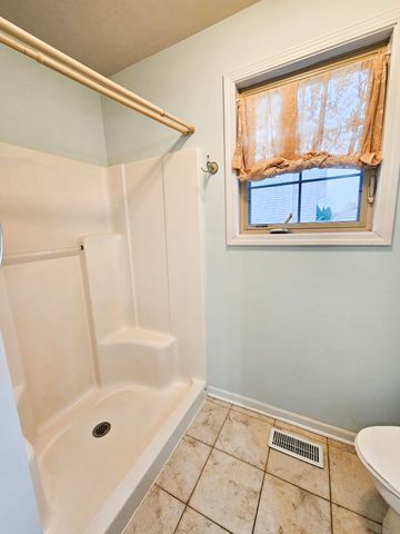 2305 Hillcrest Lane, Lowell, IN 46356