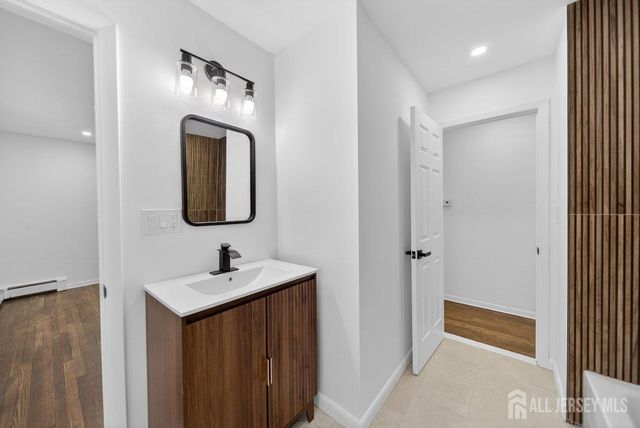 1087 Blandford Avenue, Avenel, NJ 07001