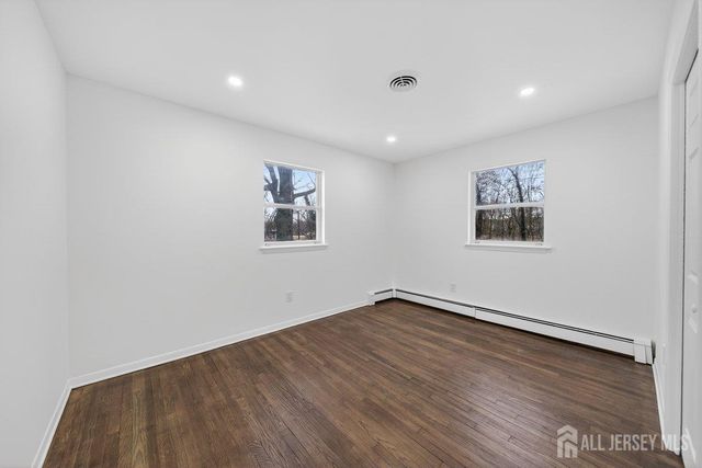 1087 Blandford Avenue, Avenel, NJ 07001