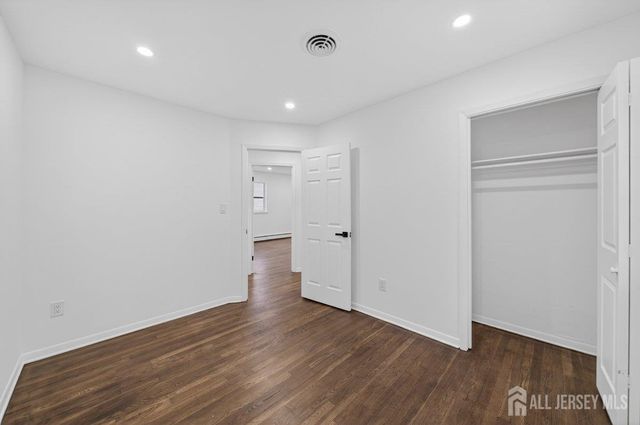 1087 Blandford Avenue, Avenel, NJ 07001