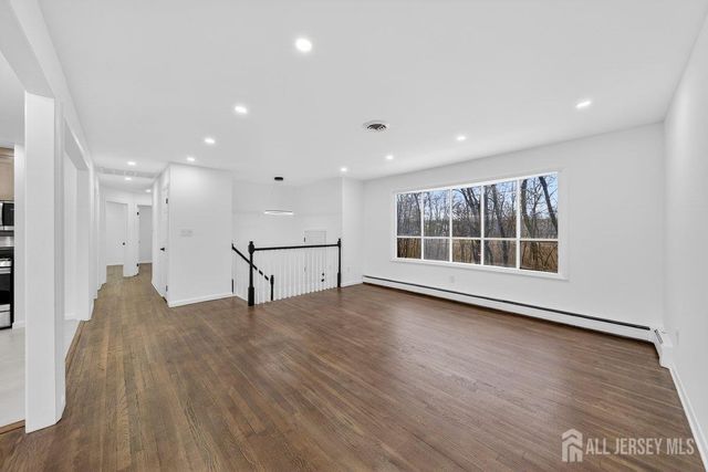 1087 Blandford Avenue, Avenel, NJ 07001