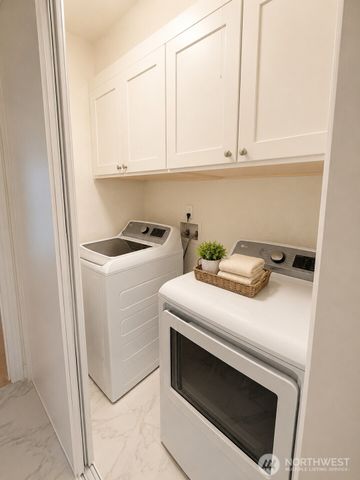31245 9th Avenue S, Federal Way, WA 98003