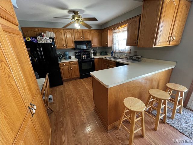 5708 Aaron Drive, Lockport Town, NY 14094