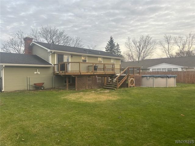 5708 Aaron Drive, Lockport Town, NY 14094