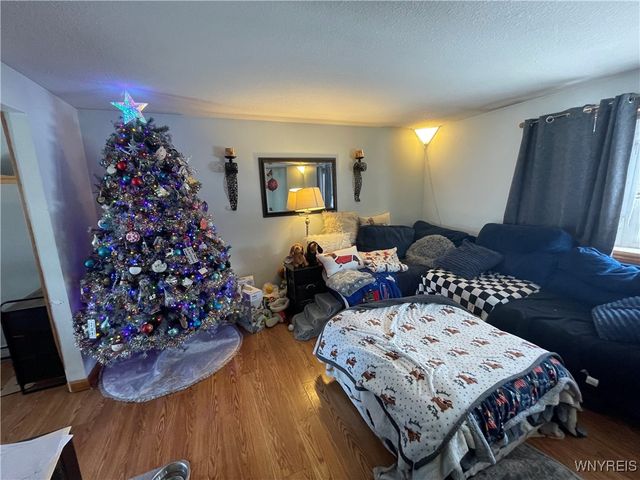 5708 Aaron Drive, Lockport Town, NY 14094