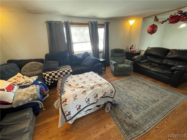 5708 Aaron Drive, Lockport Town, NY 14094