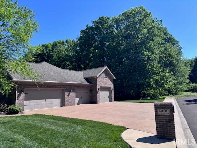 6400 River Ridge Drive, Newburgh, IN 47630