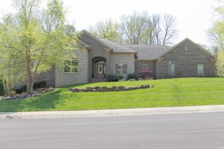 6400 River Ridge Drive, Newburgh, IN 47630