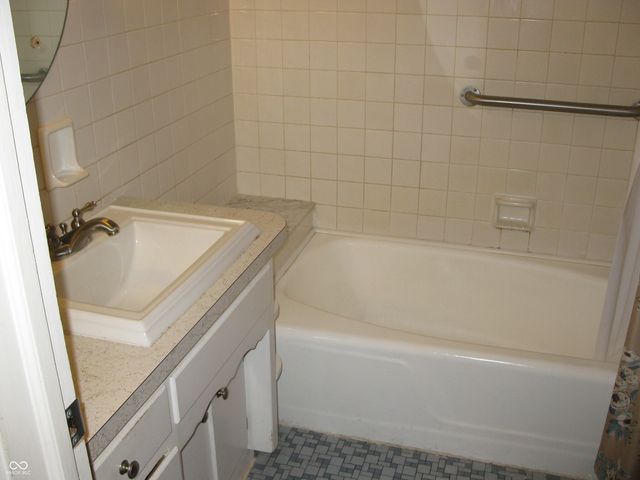 4308 Manning Road, Indianapolis, IN 46228