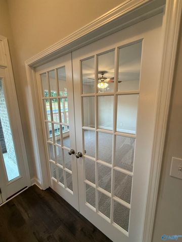 318 Carnation Avenue, Meridianville, AL 35759