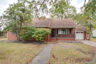 565 5th Street, Wood River, IL 62095