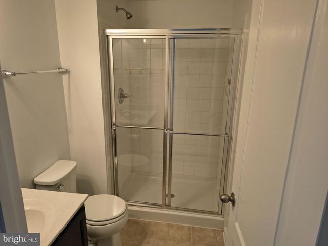 8183 HOLLOW CT, Severn, MD 21144