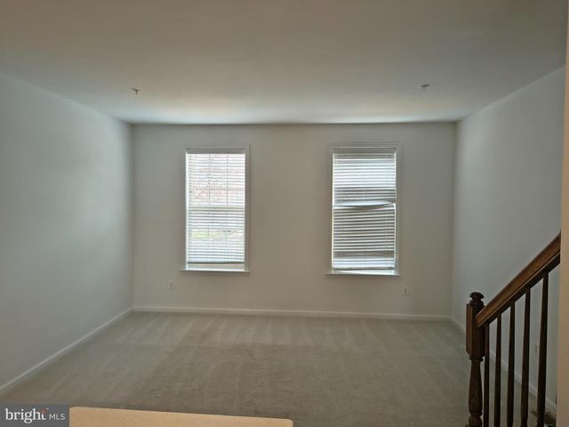 8183 HOLLOW CT, Severn, MD 21144