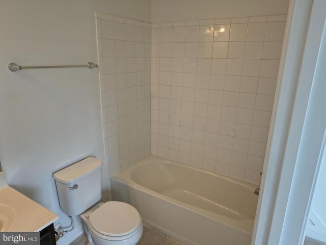 8183 HOLLOW CT, Severn, MD 21144