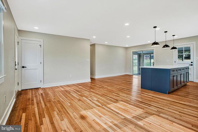 1406 GLENWILDE RD, Baltimore, MD 21228