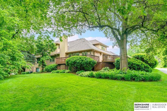 11120 Pine Plaza, Omaha, NE 68144
