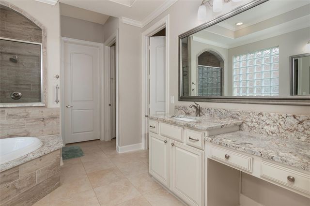4044 Windsor Chase Drive, Spring, TX 77386
