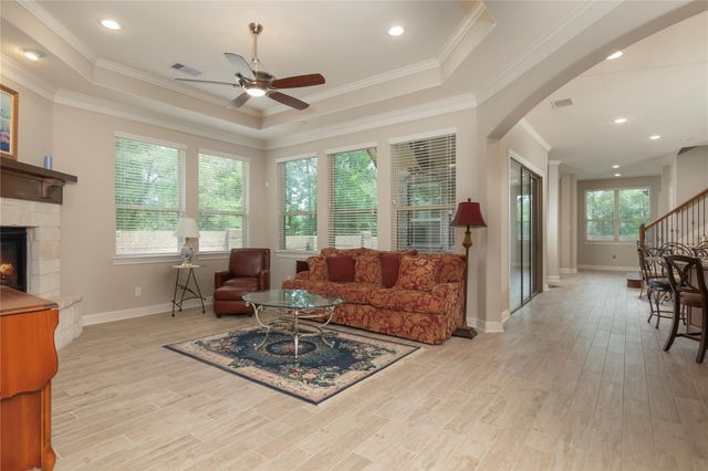4044 Windsor Chase Drive, Spring, TX 77386