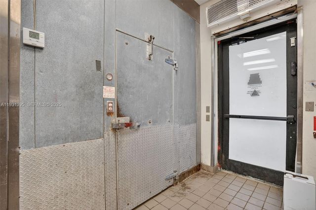 Turnkey Restaurant & Bar For Sale Prime Plantation, Plantation, FL 33324