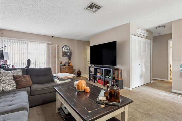 7920 N TANGERINE DRIVE 265, Temple Terrace, FL 33637