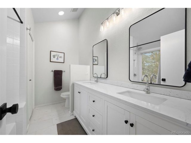 23551 Genesee Village Rd 15-H, Golden, CO 80401