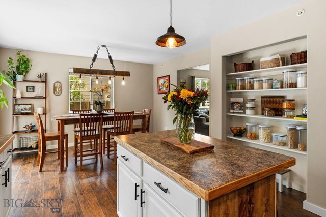 66 Aspenwood Drive, Bozeman, MT 59718