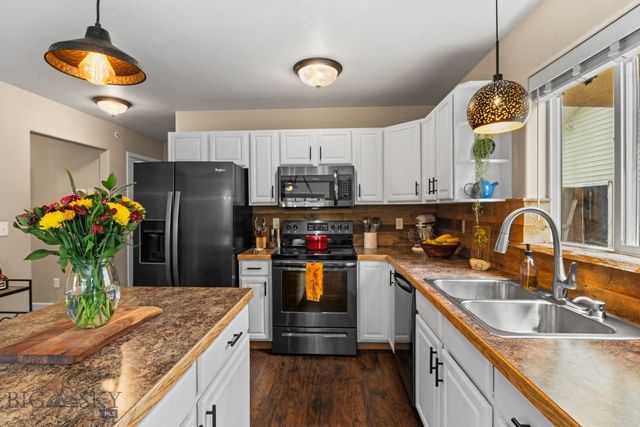 66 Aspenwood Drive, Bozeman, MT 59718