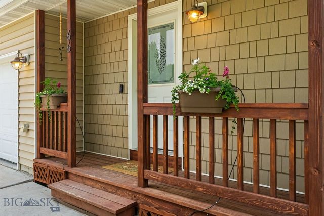 66 Aspenwood Drive, Bozeman, MT 59718