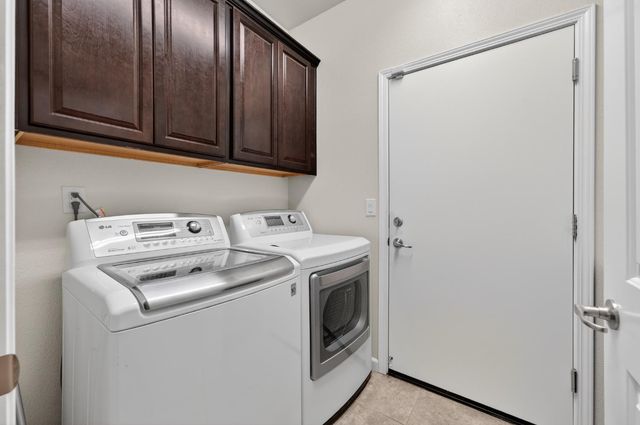 7901 Dearne Way, Elk Grove, CA 95757