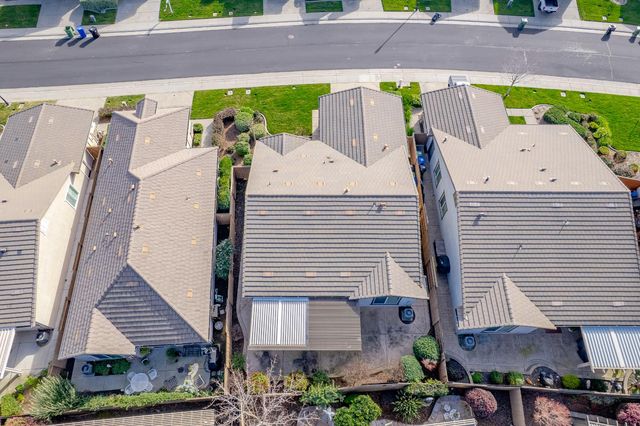 7901 Dearne Way, Elk Grove, CA 95757