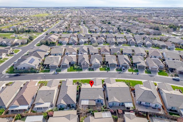 7901 Dearne Way, Elk Grove, CA 95757