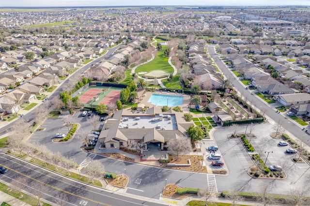 7901 Dearne Way, Elk Grove, CA 95757