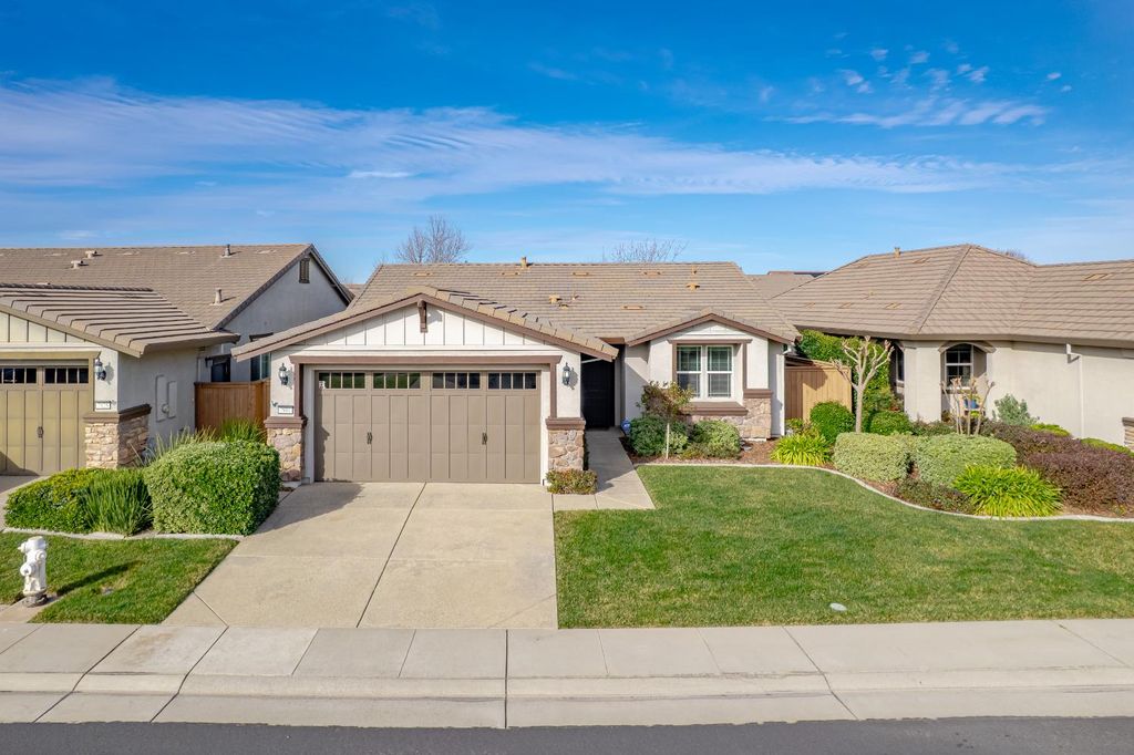 7901 Dearne Way, Elk Grove, CA 95757