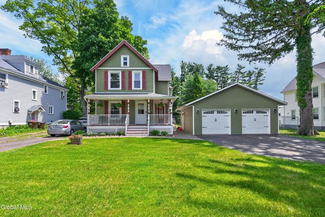38 Elsmere Avenue, Bethlehem, NY 12054