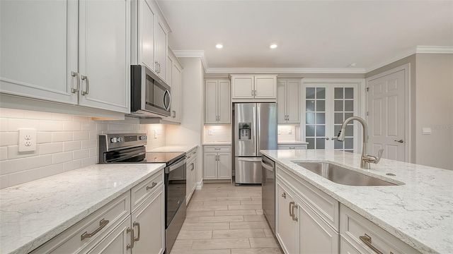 701 MARAVIYA BOULEVARD, Nokomis, FL 34275