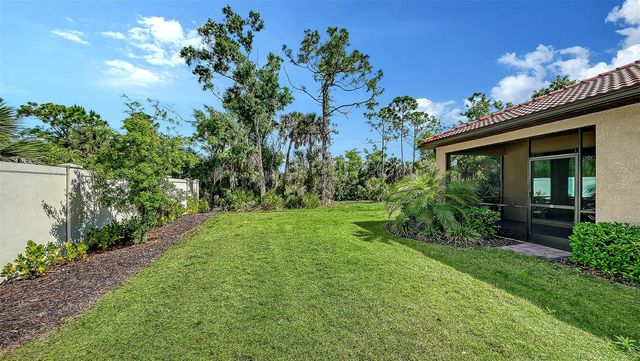 701 MARAVIYA BOULEVARD, Nokomis, FL 34275