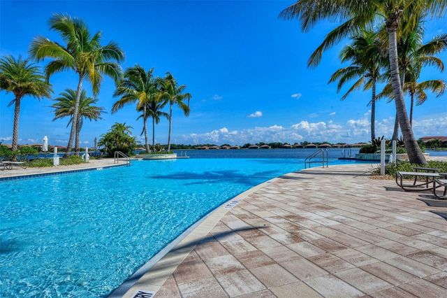 701 MARAVIYA BOULEVARD, Nokomis, FL 34275