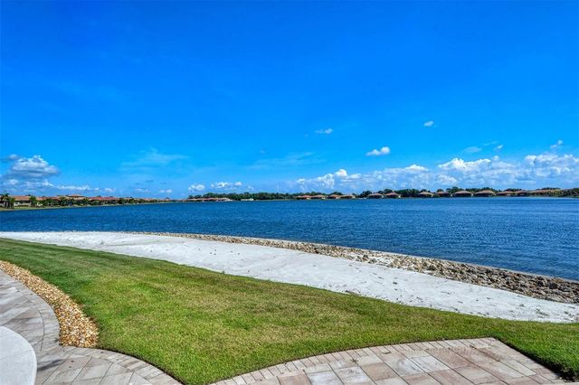 701 MARAVIYA BOULEVARD, Nokomis, FL 34275