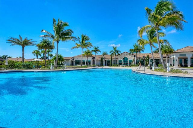 701 MARAVIYA BOULEVARD, Nokomis, FL 34275