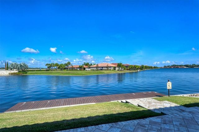 701 MARAVIYA BOULEVARD, Nokomis, FL 34275