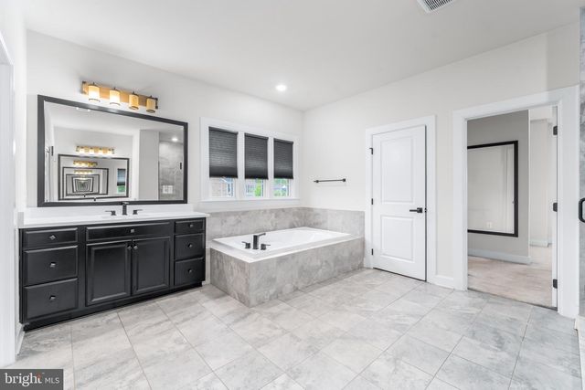 13601 HEBRON LN, Upper Marlboro, MD 20774