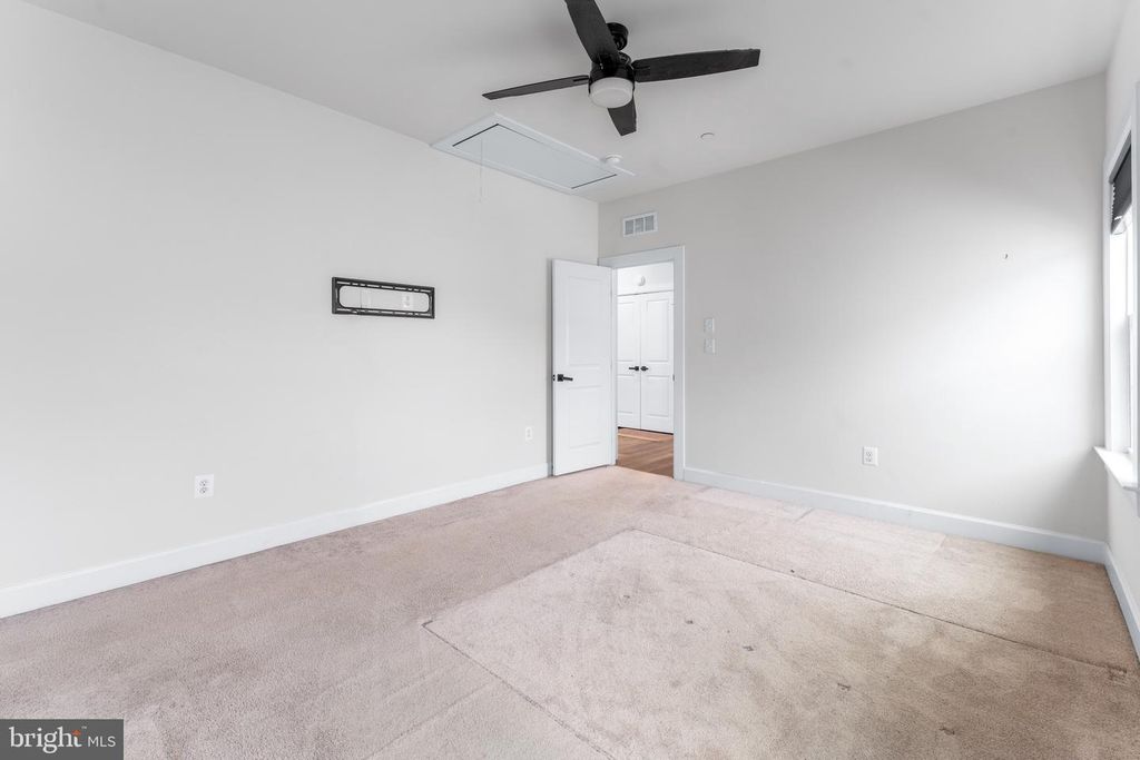 Image 35 of property listing at 13601 HEBRON LN, Upper Marlboro, MD 20774